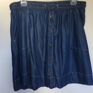 NWOT Denim skirt